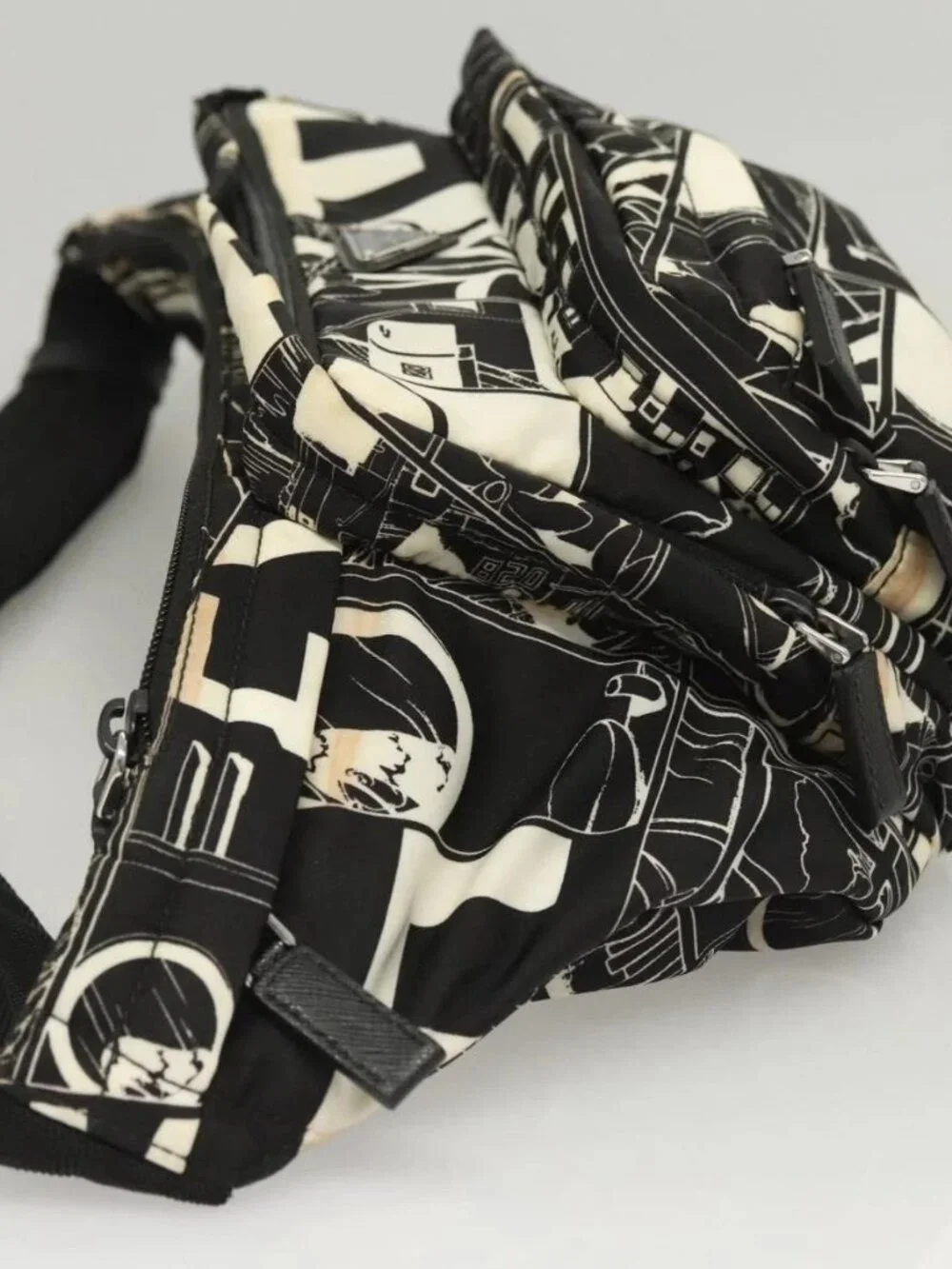 PRADA Shoulder Bag Nylon Black Silver Auth 125913 - Picture 6 of 16